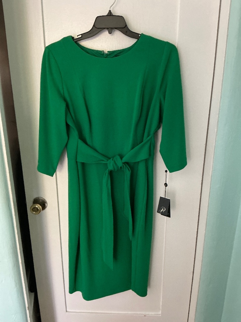 NWT Adrianna Papell 16W Emerald Green Tie Waist Sheath Dress